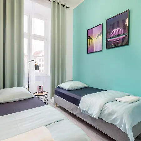 Vice City Hostel-3
