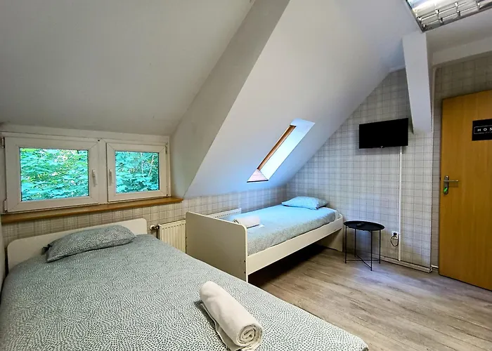 Fitness Hostel - Darmowy Parking Wrocław